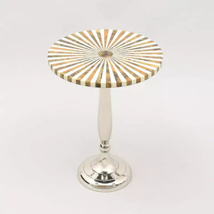 Table d'appoint ronde argentée, style moderne, 1 personne (53 cm de haut)