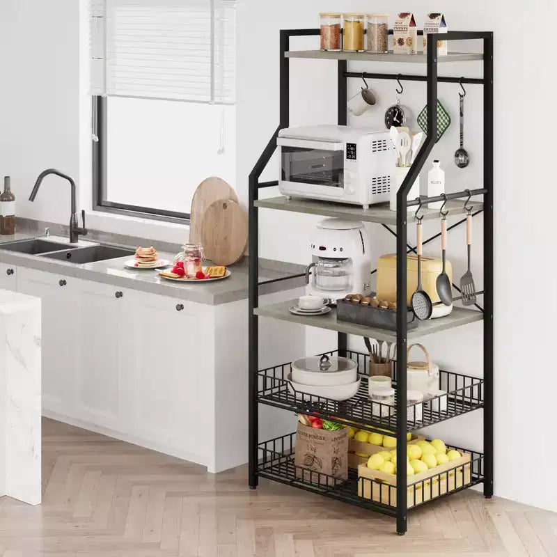 Étagère de boulanger autoportante noire à 5 niveaux avec panier en fil métallique, support de micro-ondes à étagères ouvertes, assemblage par 1 personne